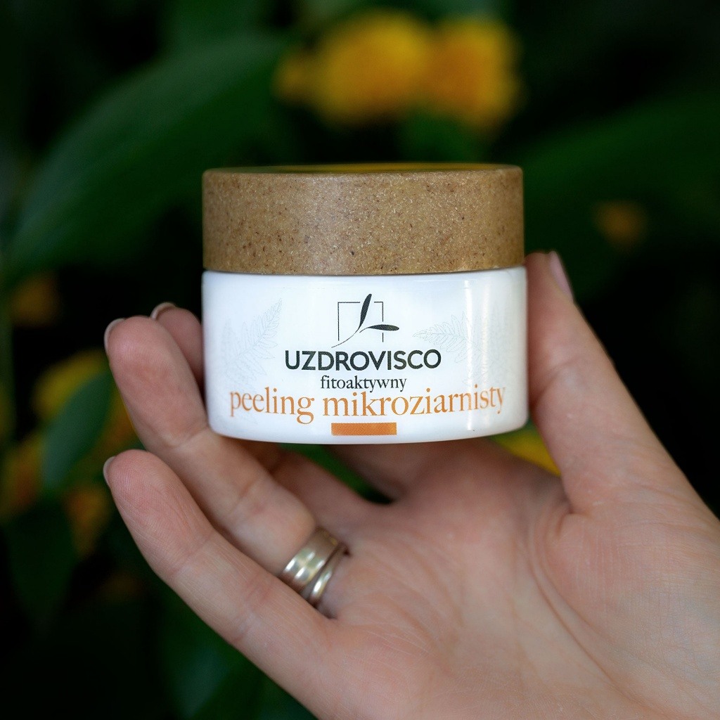 Jak właściwie złuszczać skórę?