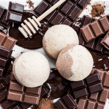 slowglow.pl - Ministerstwo Dobrego Mydła - półkula do kąpieli Czekolada - 50 g - 7,50 zł (1) slowglow.pl - Ministerstwo Dobrego Mydła - półkula do kąpieli Czekolada - 50 g - 7,50 zł (1)